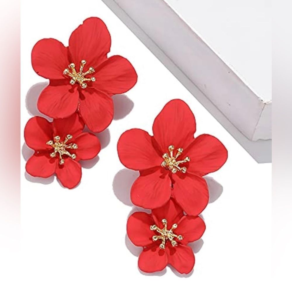 Red Floral Drop Earrings with Gold Centers